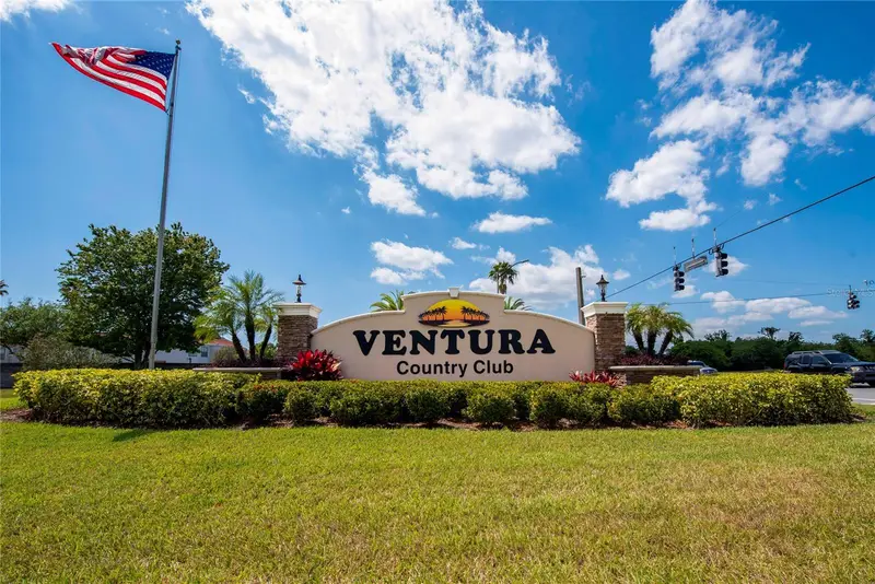 3930 Southpointe Dr #213, FL