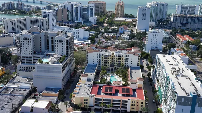 100 Central Ave #K817, FL