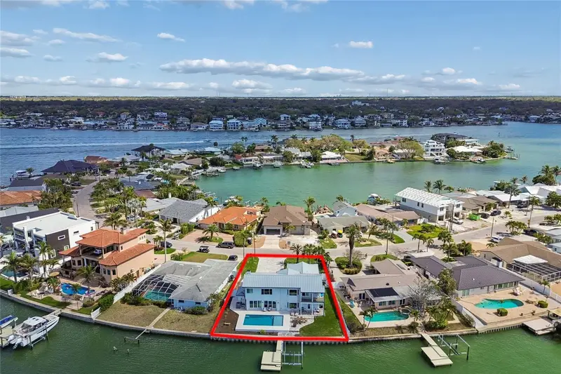 478 Harbor Dr N, FL