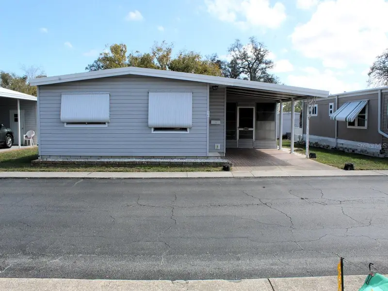 2e Pindo Palm St E, FL