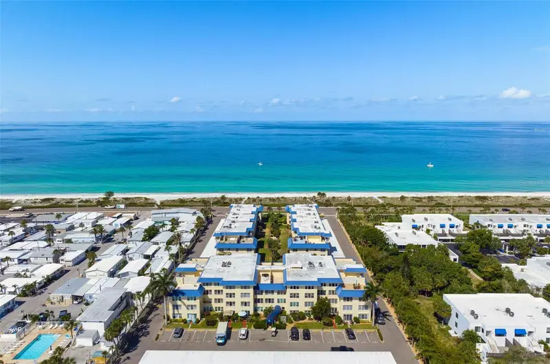 3806 Gulf Of Mexico Dr #C211, FL