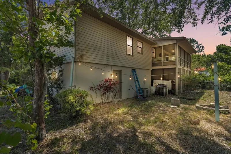 5324 Lafayette Ave, FL