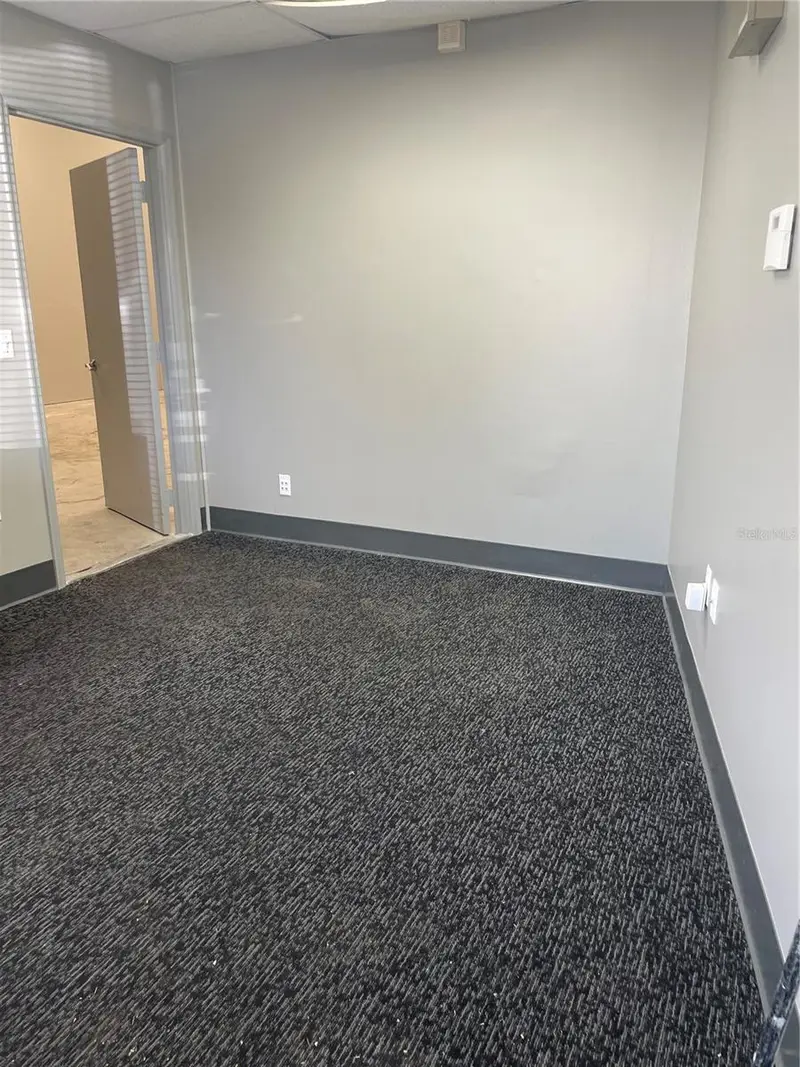 5660 Commerce Dr #2, FL