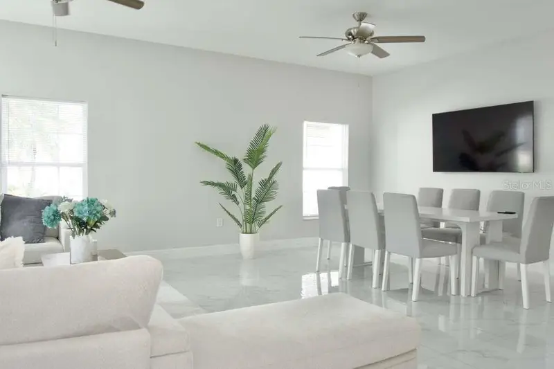 388 Villa Sorrento Cir, FL
