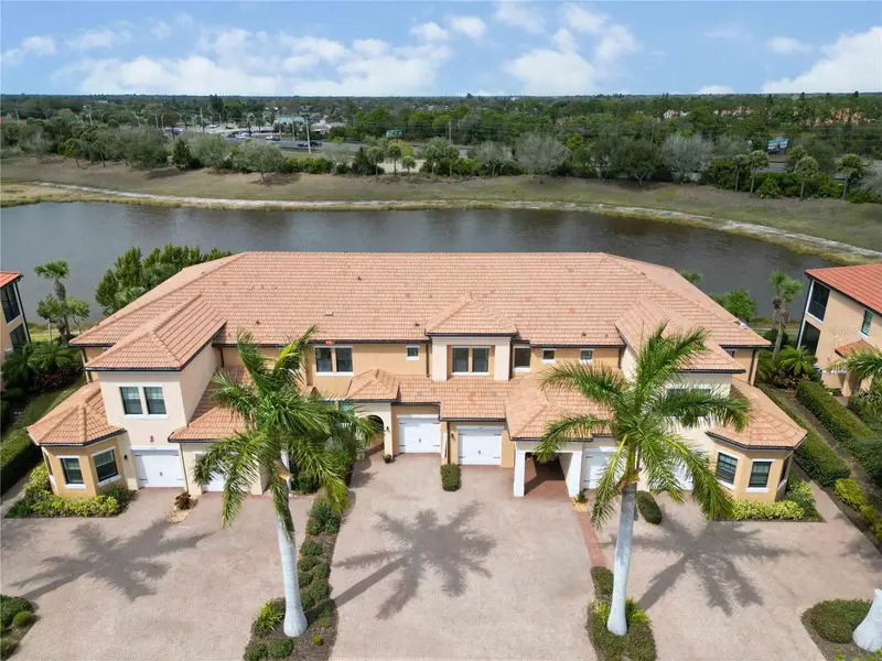 23113 Banbury Way #202, FL