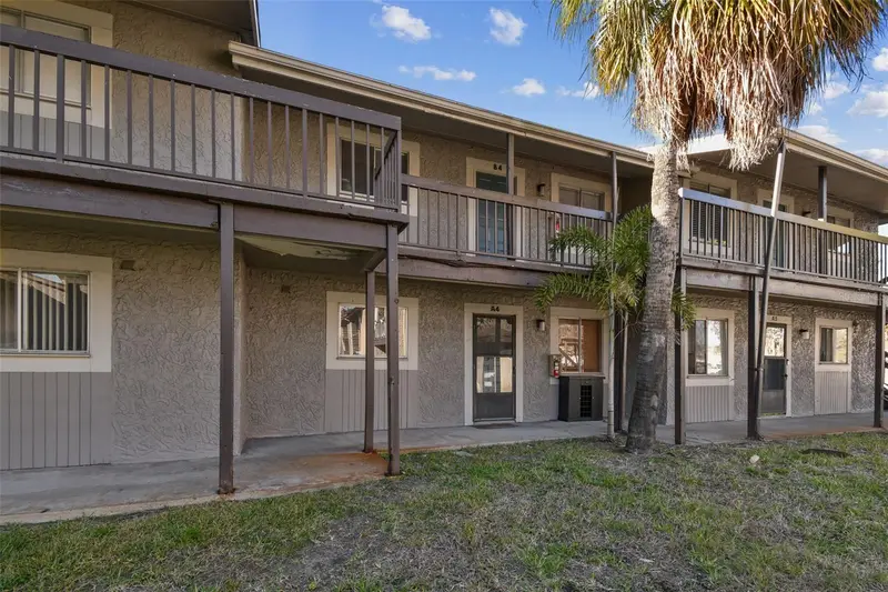 6330 Newtown Cir #30b4, FL