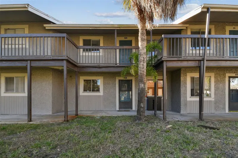 6330 Newtown Cir #30b4, FL