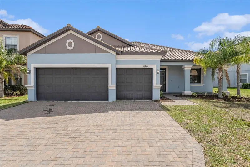 11944 N Cinnamon Fern Dr, FL