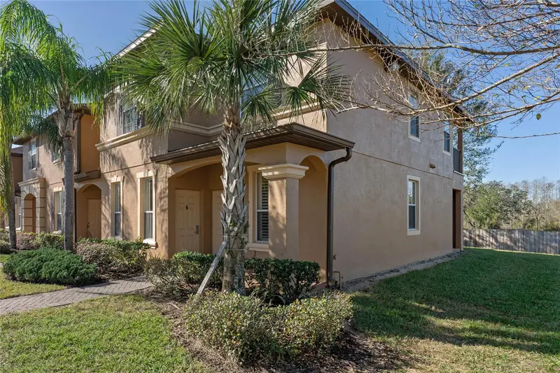 3204 Calabria Ave #3204, FL