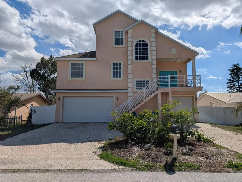 7436 Islander Ln, FL