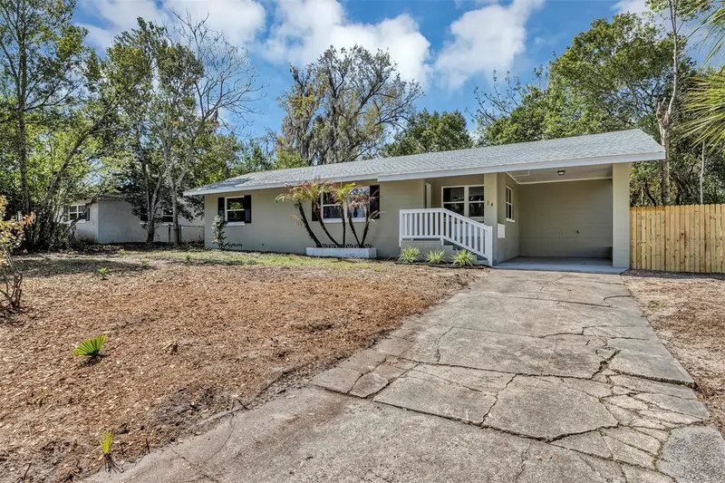 14 Sunshine Blvd, FL
