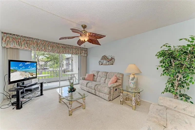 3983 Maceachen Blvd #424, FL