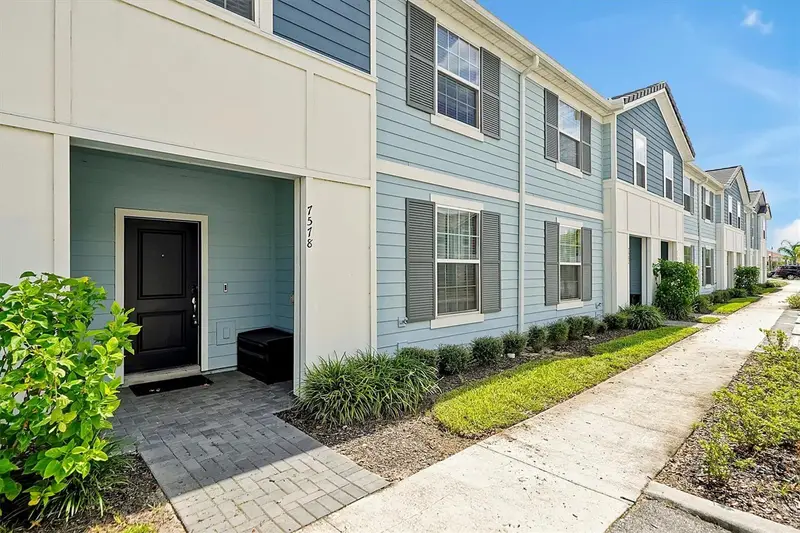7578 Oak Spring Ln, FL