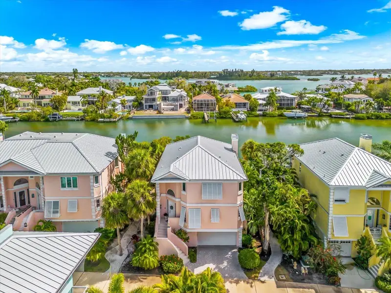 3941 Hamilton Club Cir #9, FL