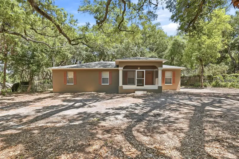 4717 Lakewood Dr, FL