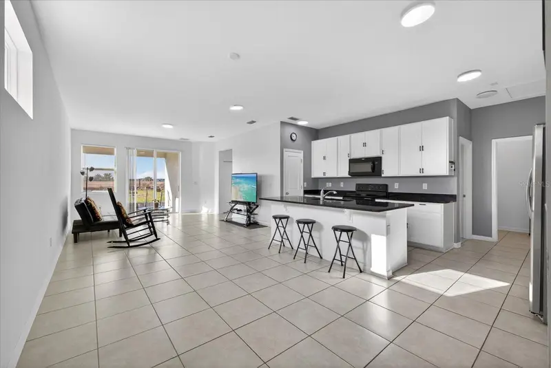 11883 Brighton Knoll Loop, FL