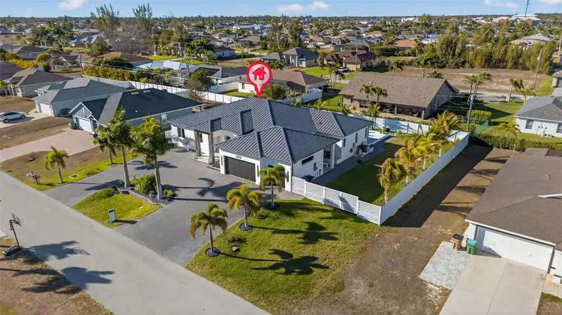 523 Sw 23rd St, FL
