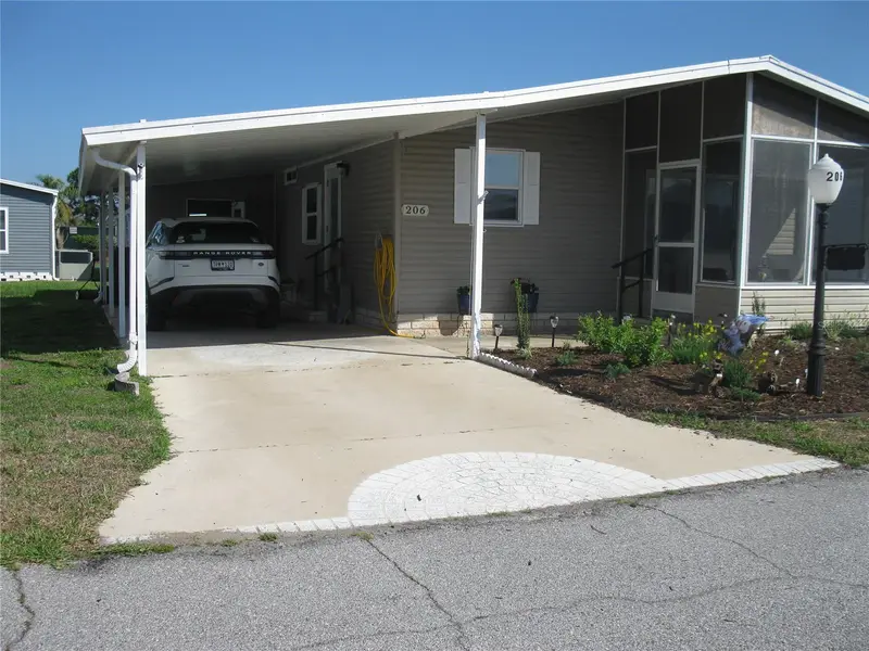 206 York Cottage Dr, FL