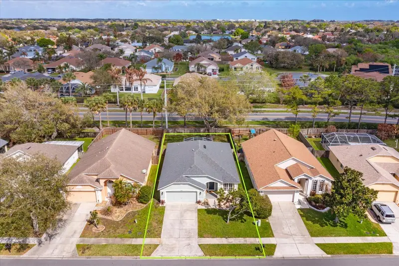 2532 Ventura Cir, FL