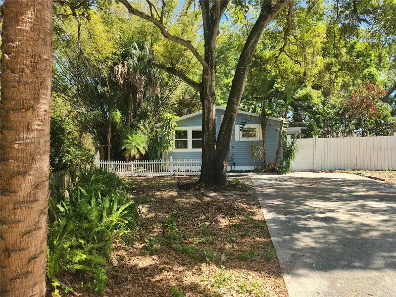 504 Belmont St, FL