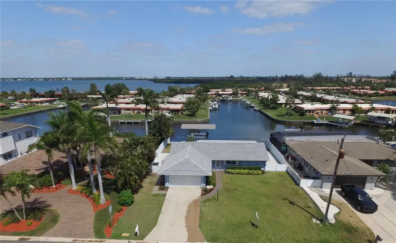 4007 Royal Palm Dr, FL