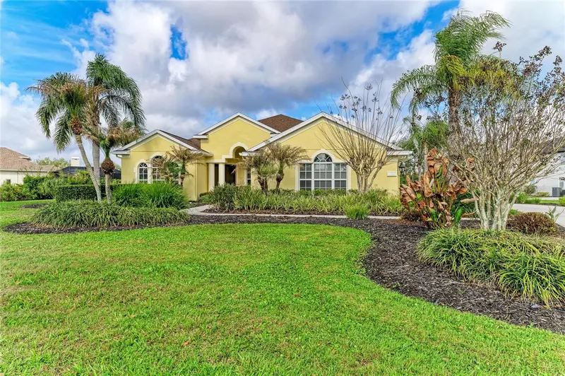 23327 Red Robin Pl, FL