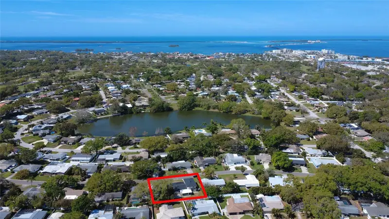 2347 Watrous Dr, FL