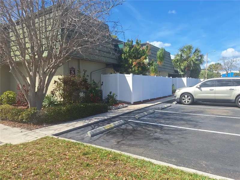 1799 N Highland Ave #68, FL