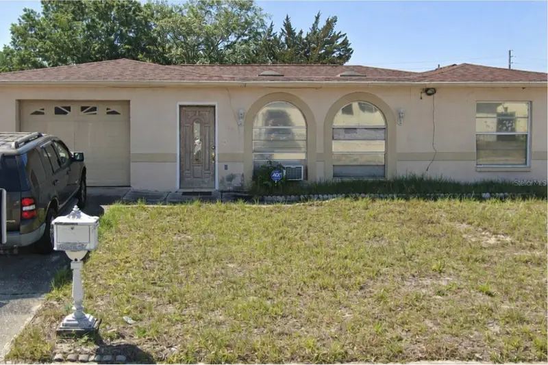 9201 Barrington Ln, FL