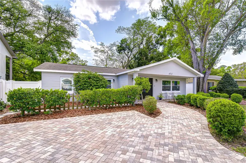 4712 W Tambay Ave, FL