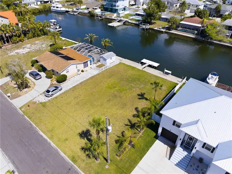 4530 Gulfstream Dr, FL