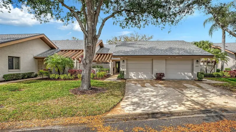 4557 Kingsmere #23, FL