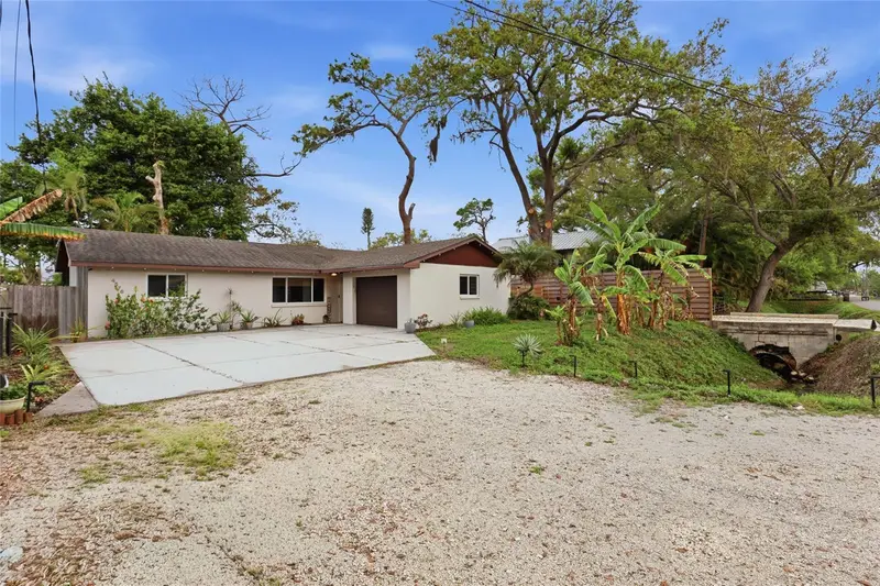 4576 Bliss Rd, FL