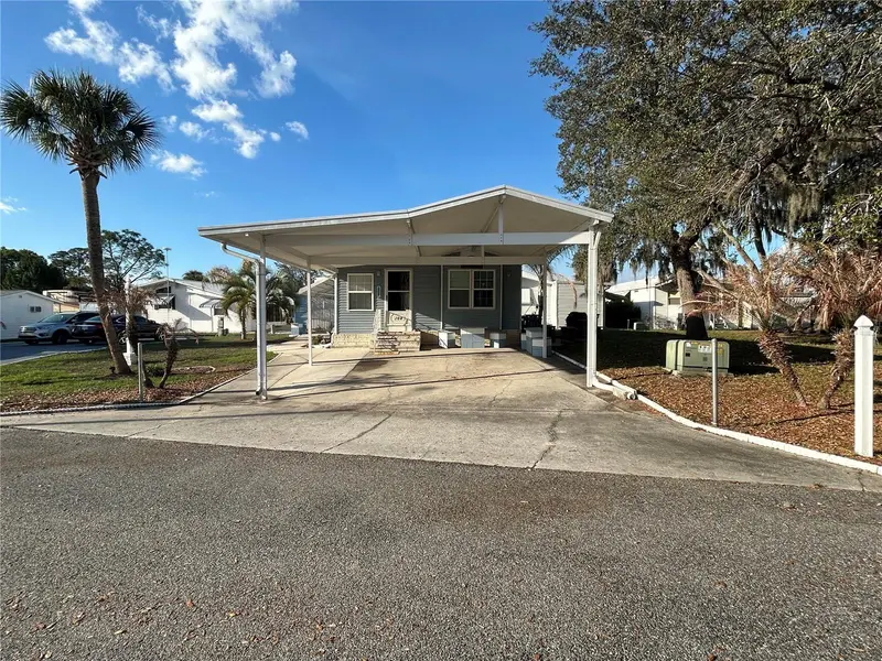 104 Rough Ln, FL