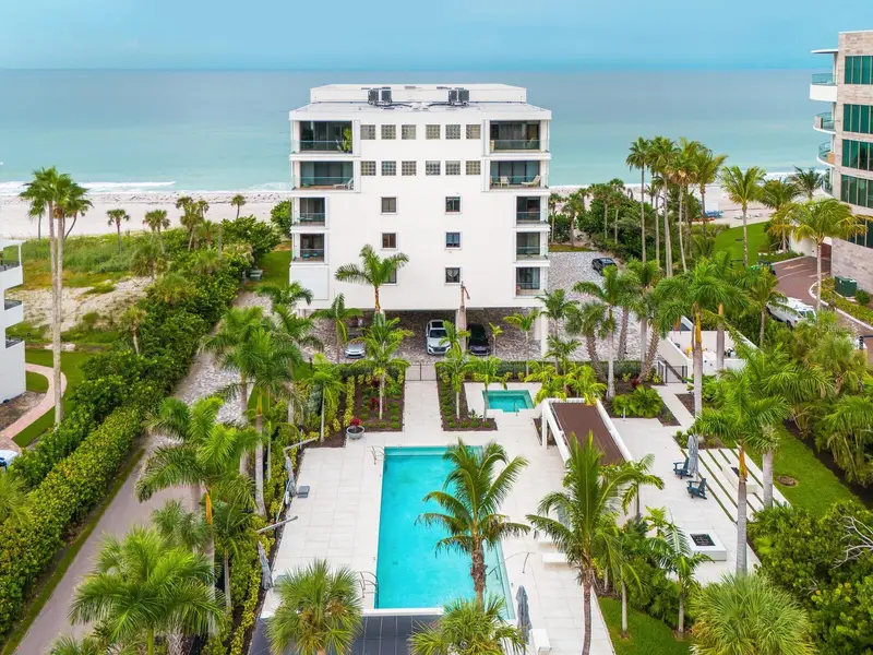1511 Gulf Of Mexico Dr #201, FL