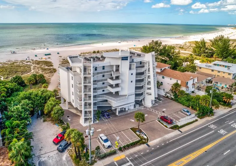 10116 Gulf Blvd #203w, FL