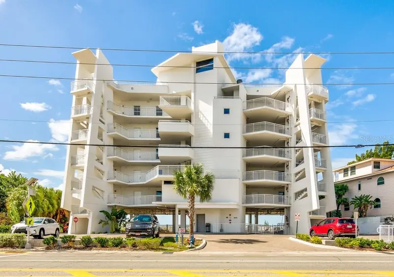 10116 Gulf Blvd #203w, FL