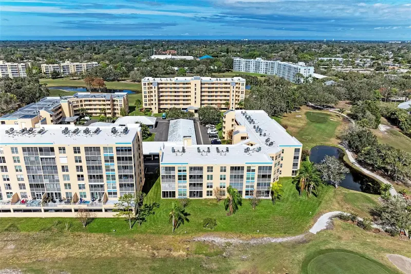 4480 Fairways Blvd #109, FL