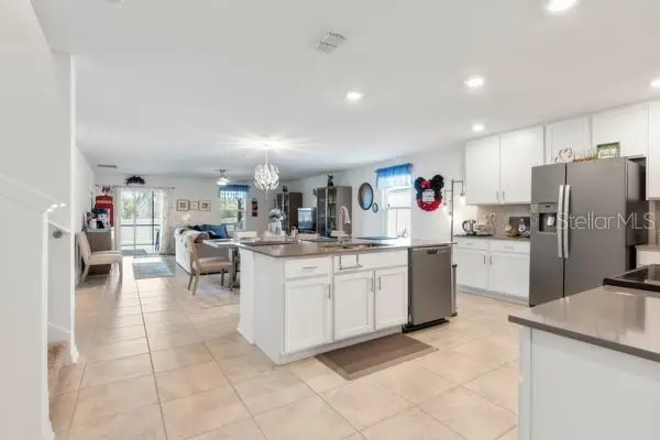 4382 Finch Ln, FL