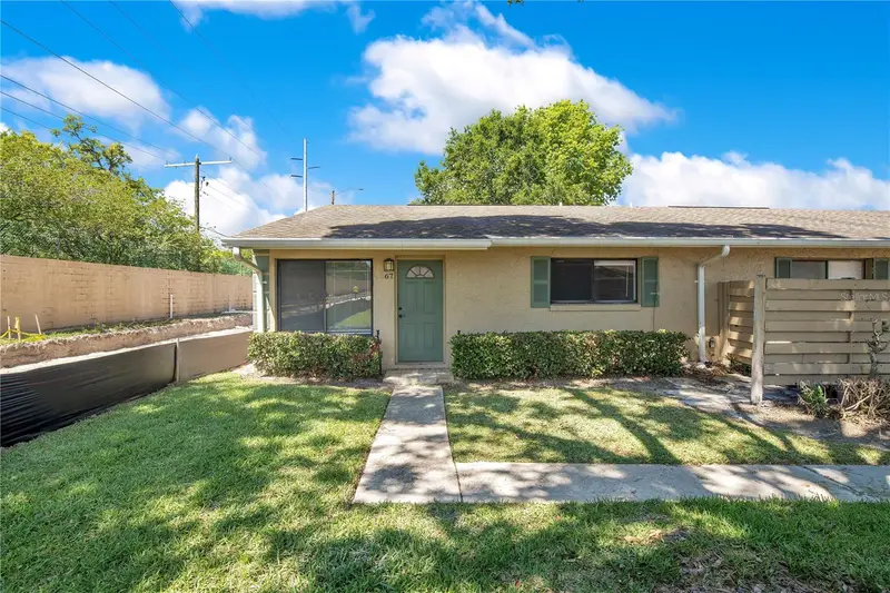 725 Northlake Blvd #67, FL
