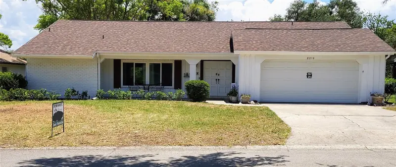 8210 Valley Stream Ln, FL