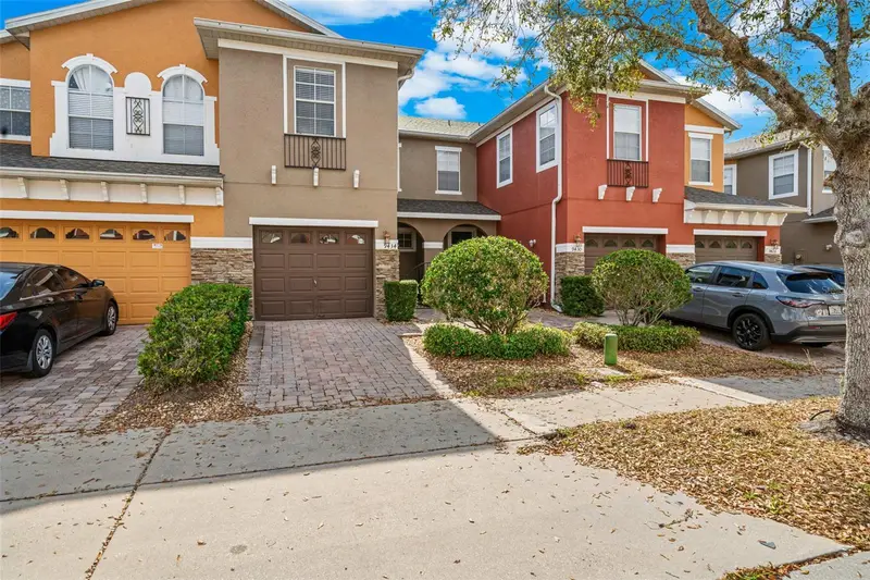 9434 Silver Buttonwood St, FL