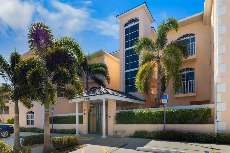 1522 Gondola Park Dr #1522, FL