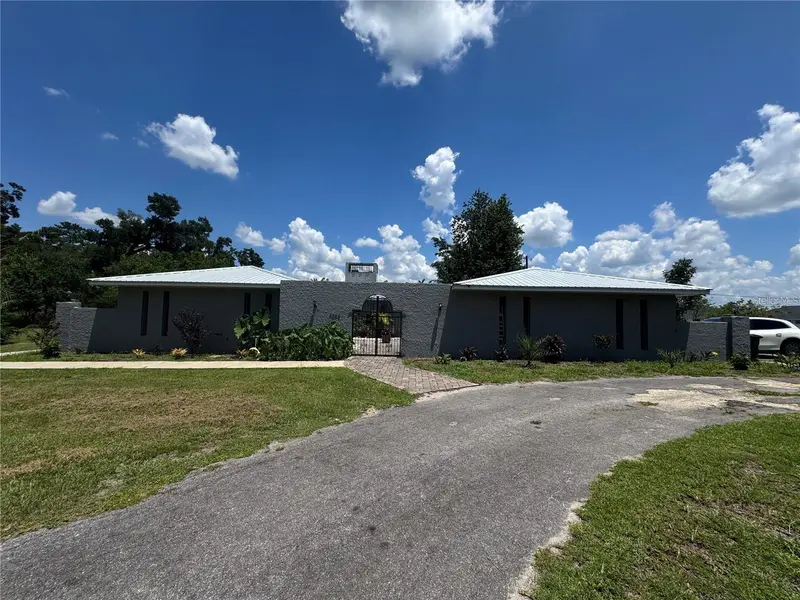 4925 N Us Highway 441, FL