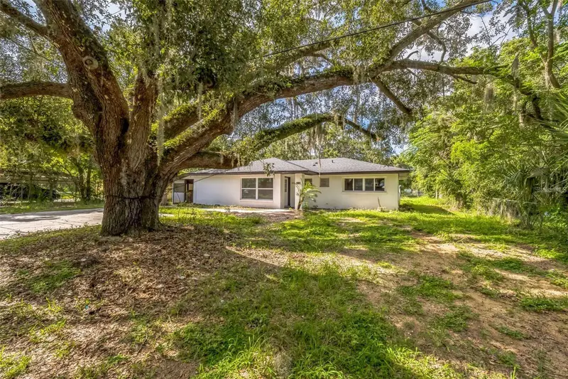 4212 Harry Dr, FL