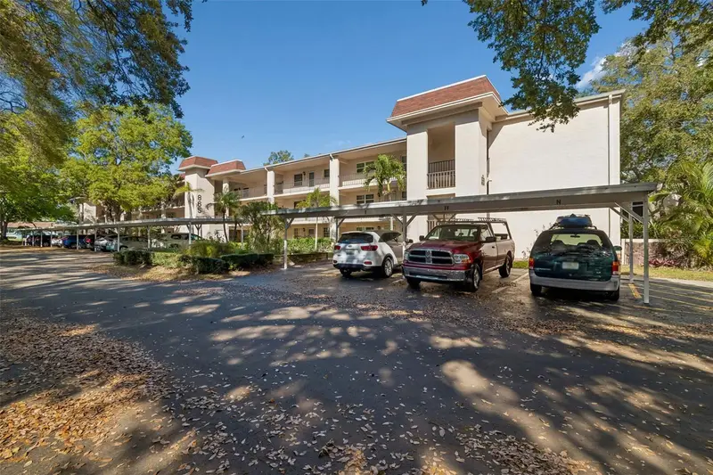 865 Virginia Ct #108, FL