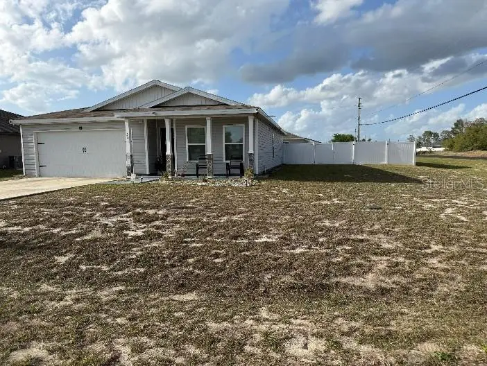 301 Daffodil Ln, FL