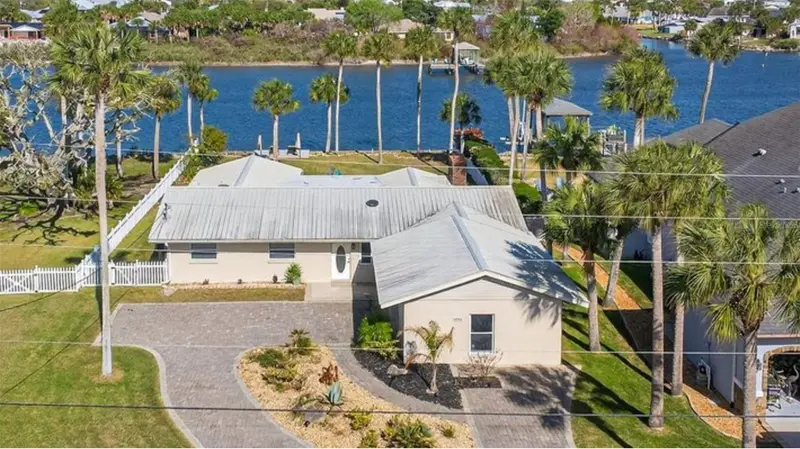 450 Lambert Ave, FL
