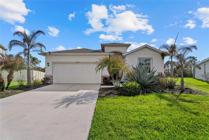 16478 Woodside Gln, FL