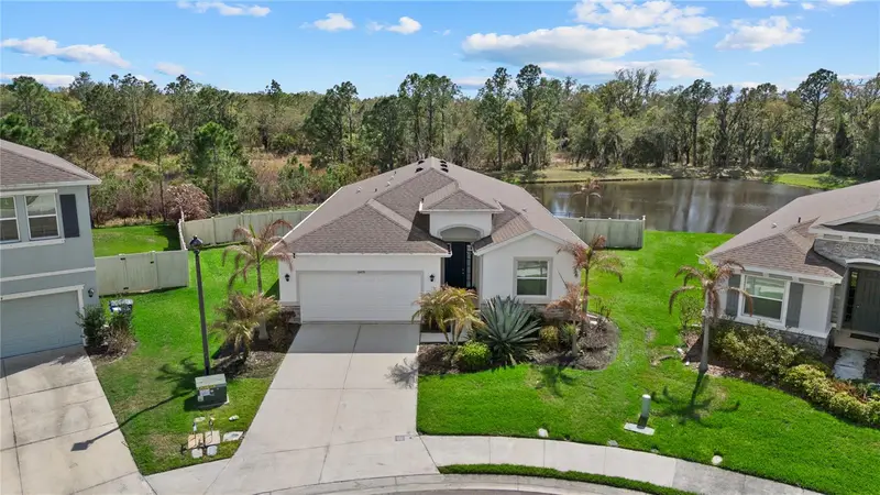 16478 Woodside Gln, FL